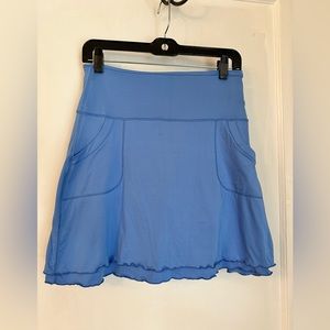Peter Millar Women's golf skirt, size small, light blue with attached shorts